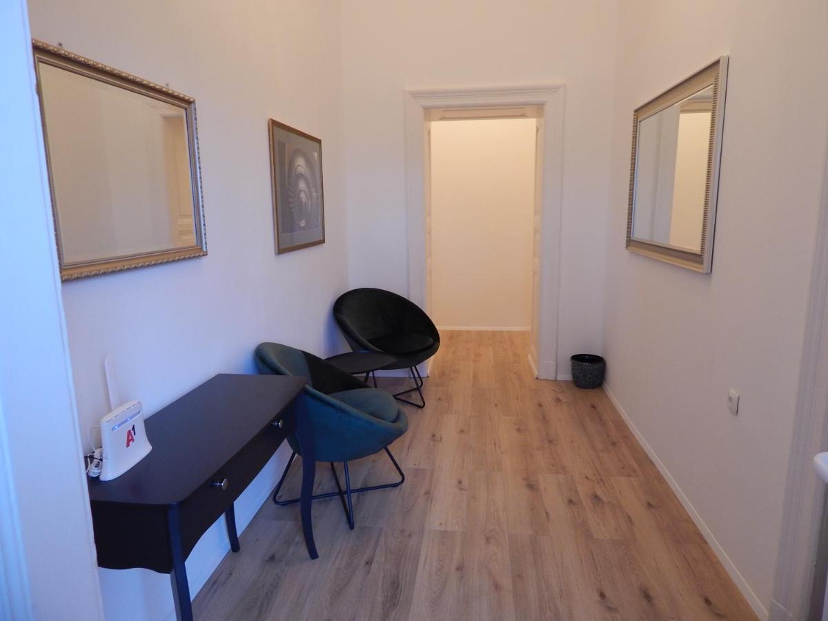 Gold Rooms And Suite Rijeka Extérieur photo